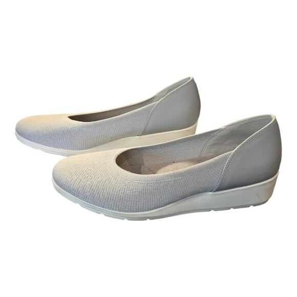 Baretraps Marirly Grey Comfy Cushioned Flats Shoes Women's Size 11 - Picture 2 of 6
